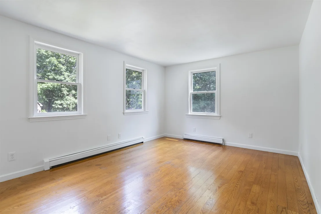 Photo of 5 Huntington
