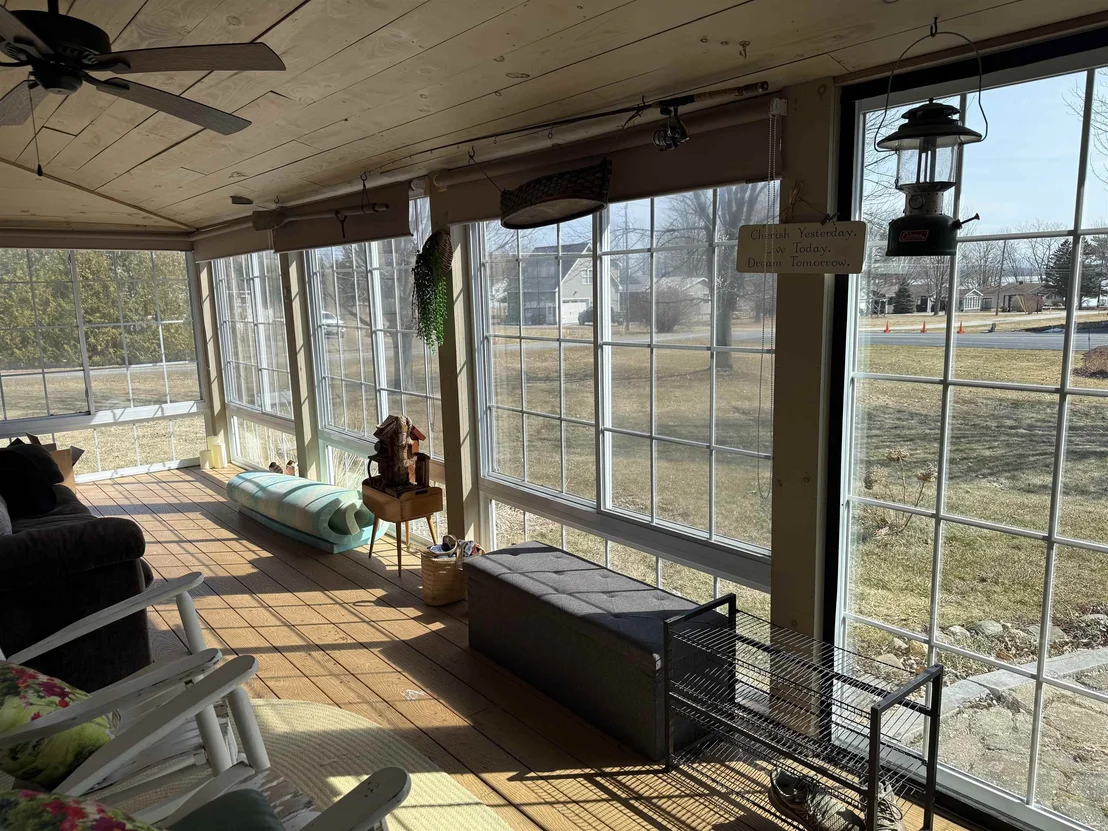 Photo of 34 Tilley