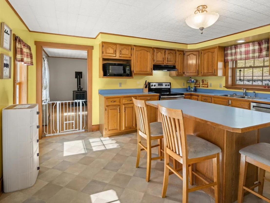 Photo of 2147 North Williston