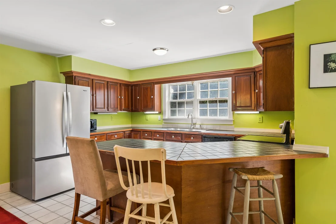 Photo of 37 Potash Hill
