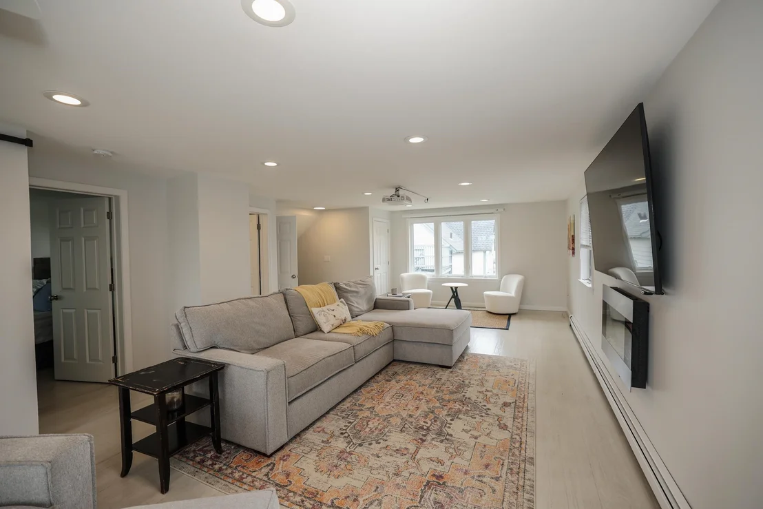 Photo of 583 Ocean