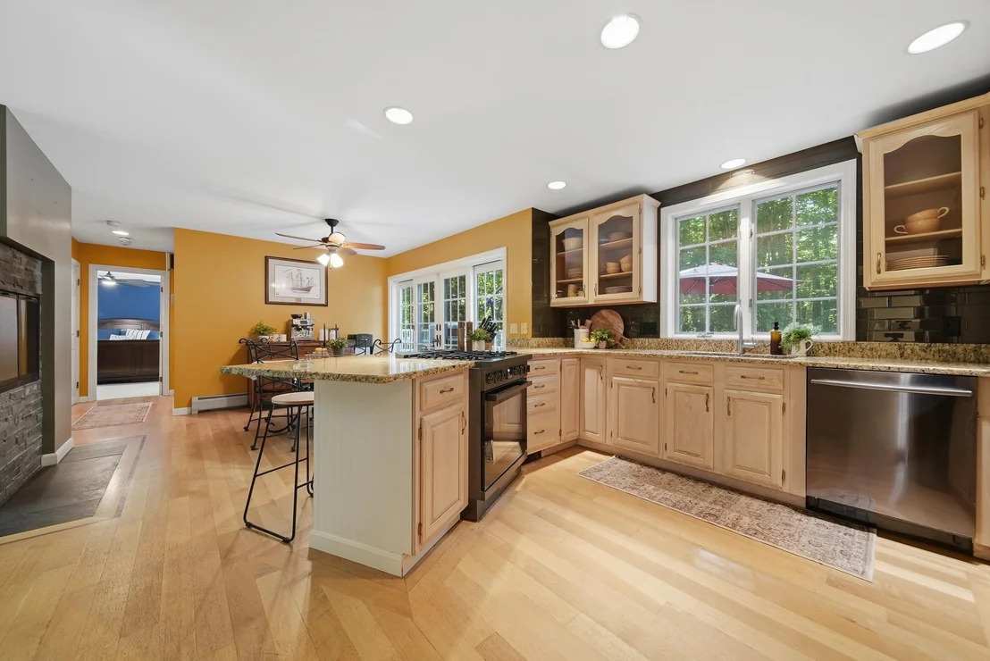 Photo of 85 Maple