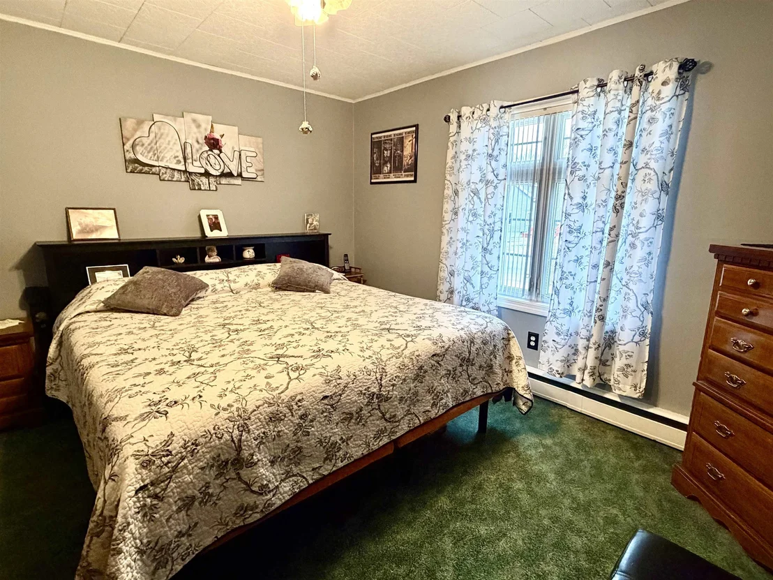 Photo of 774 Hillside