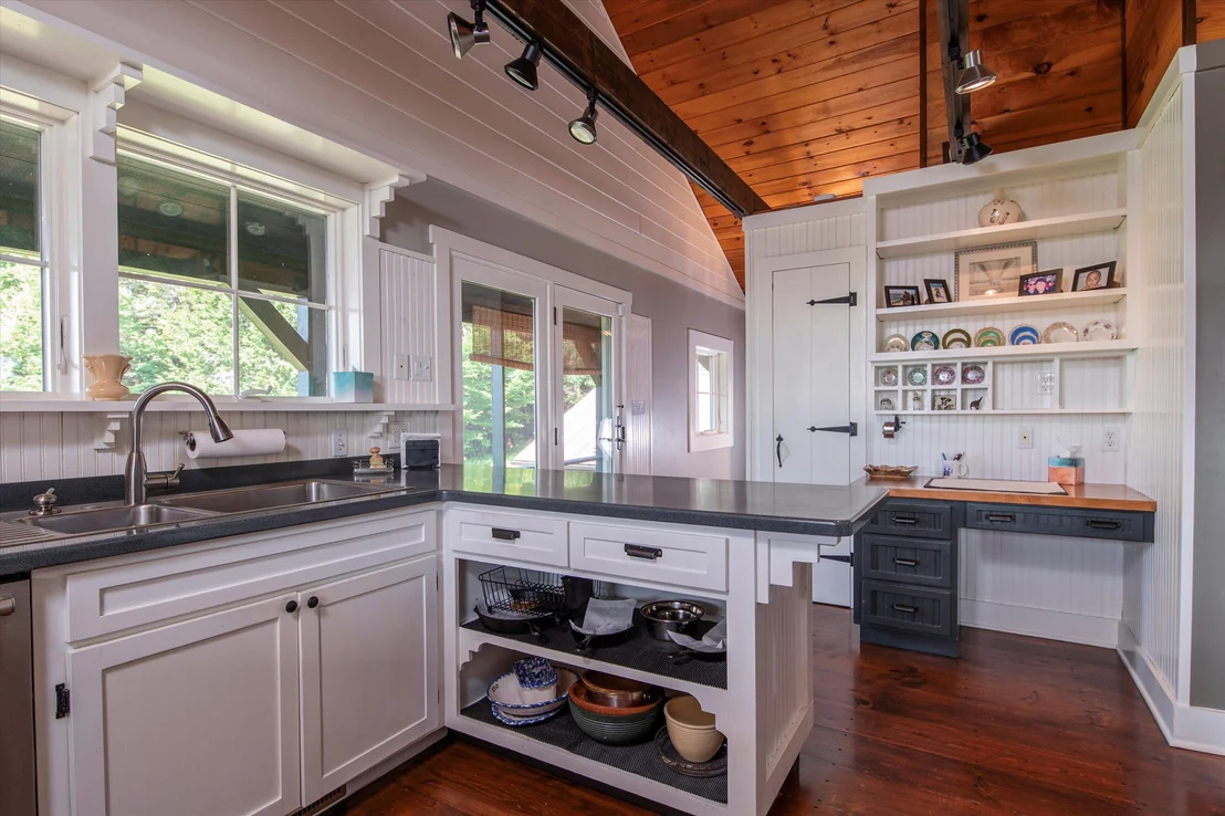 Photo of 365 Timson Hill