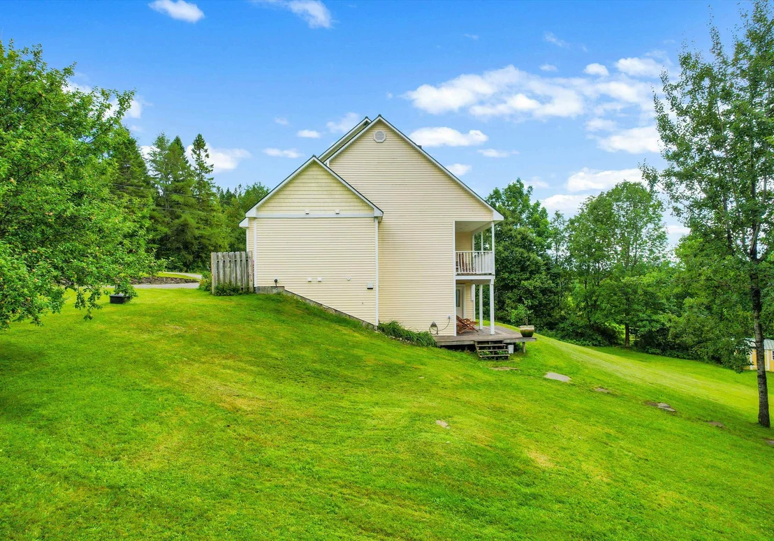 Photo of 408 Dubray