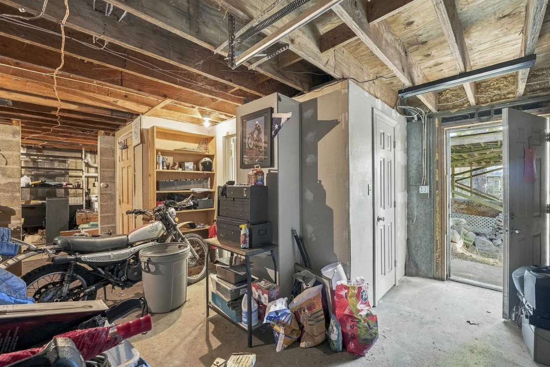 Photo of 328 Spring