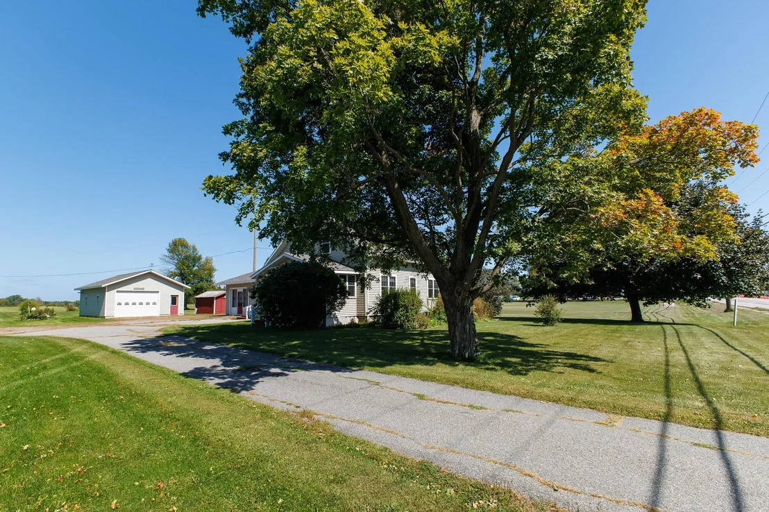 Photo of 342 US Route 2
