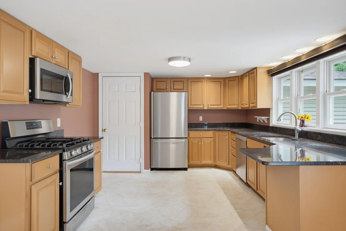 Photo of 35 Pleasant