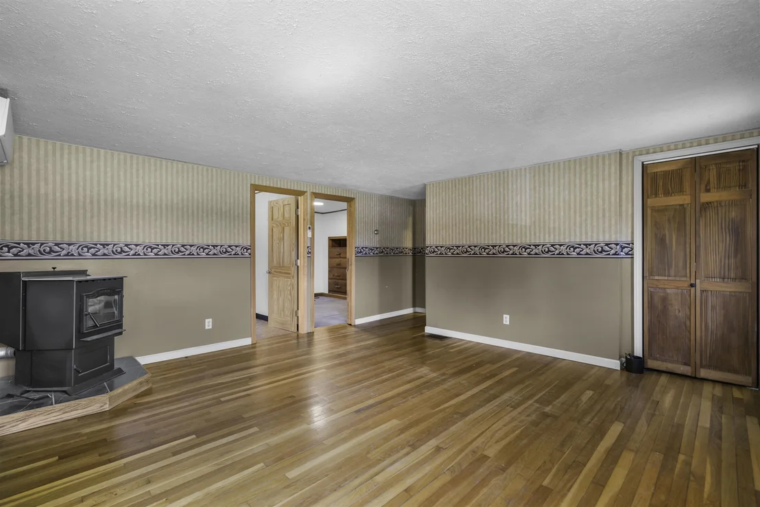 Photo of 35 Tyler