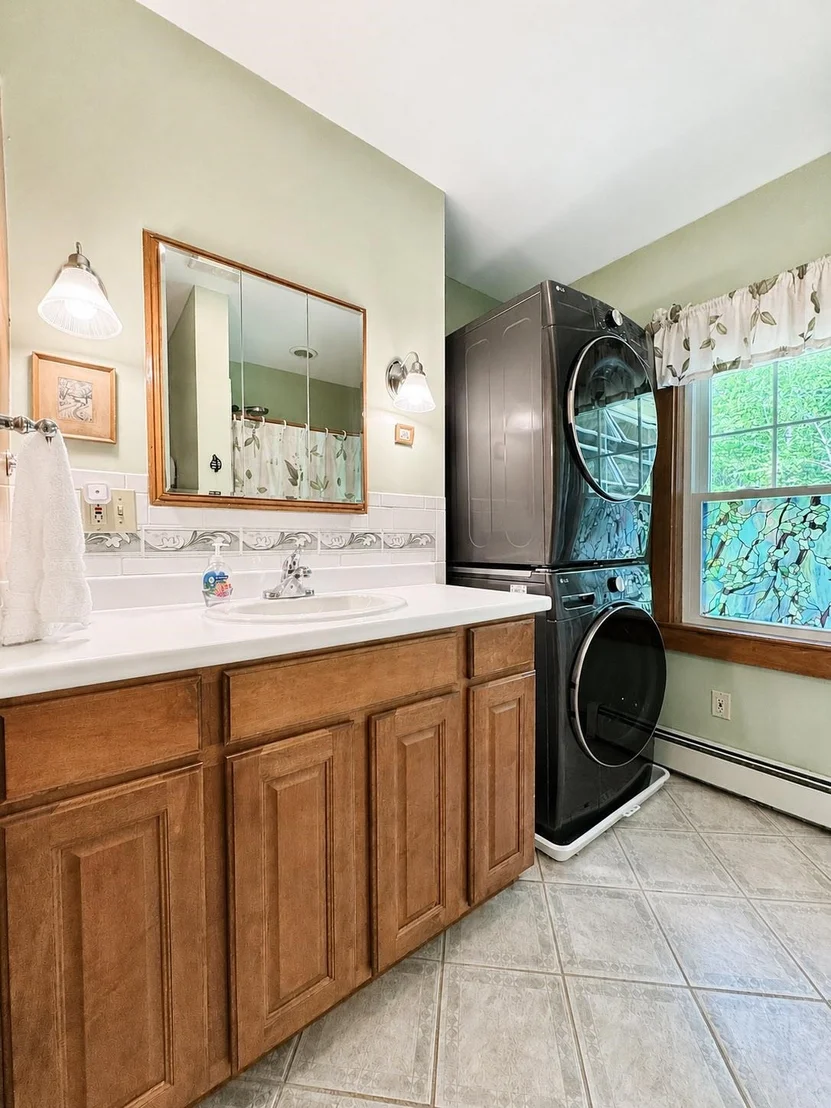Photo of 244 Walpole Valley