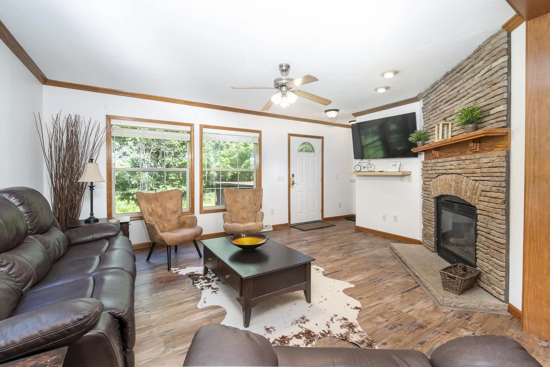 Photo of 89 Townsend Brook