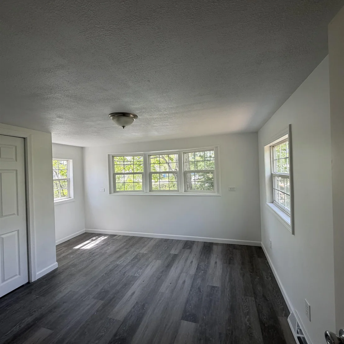 Photo of 25 Riverview
