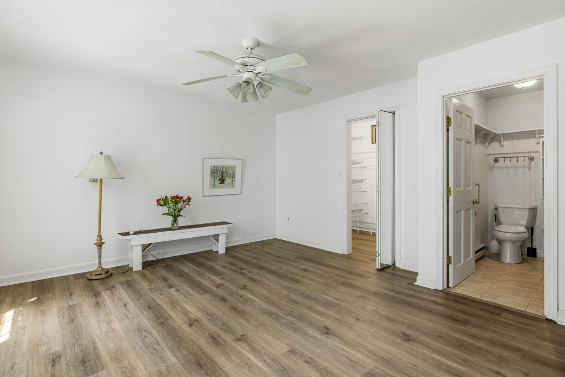 Photo of 140 Pioneer