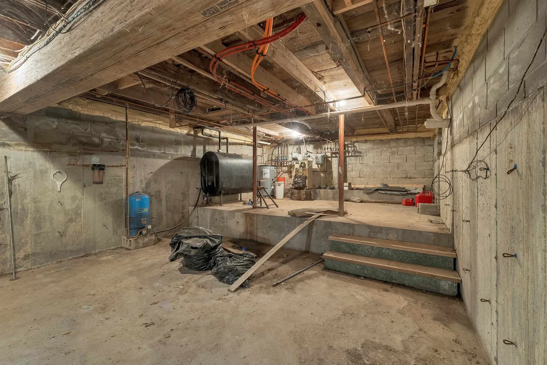 Photo of 239 Wentworth