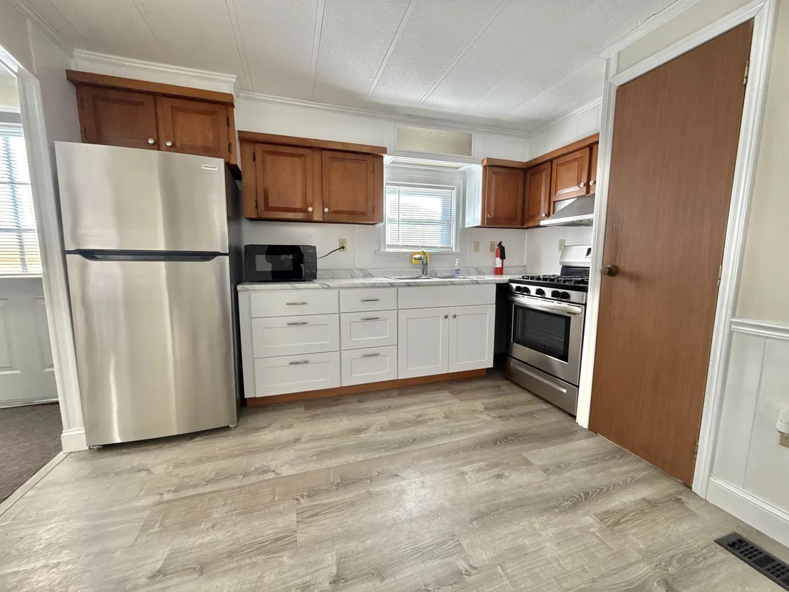 Photo of Unit 33 at 81 Crampton