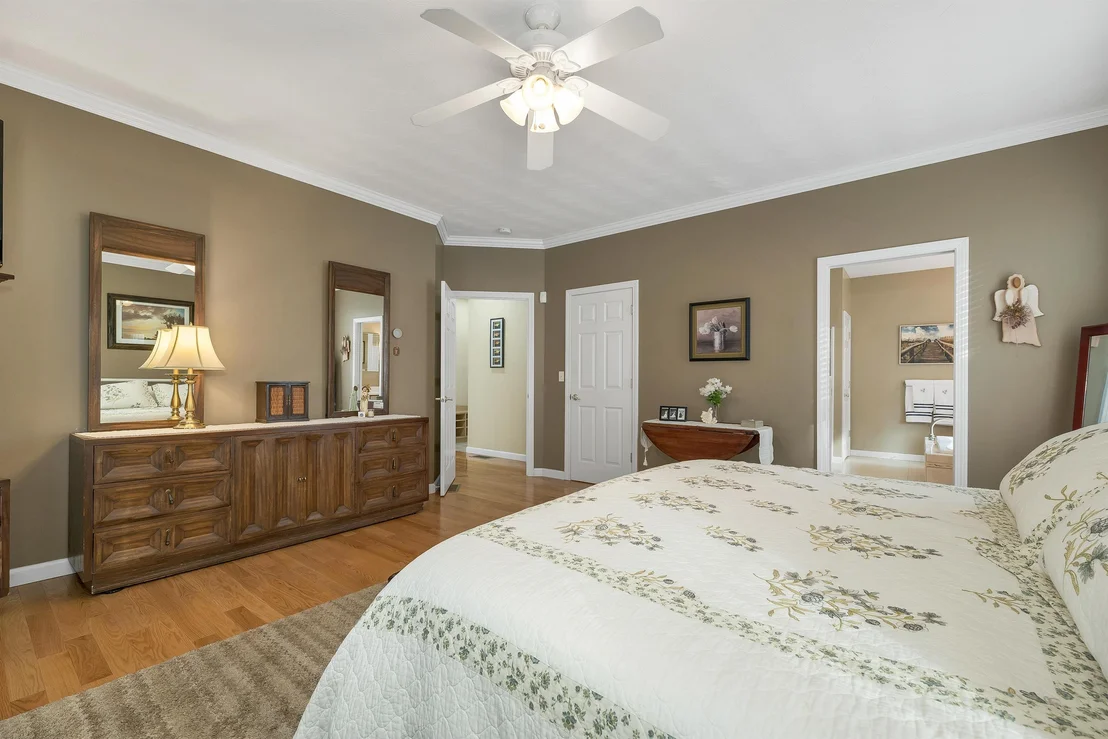 Photo of 112 Pinecrest