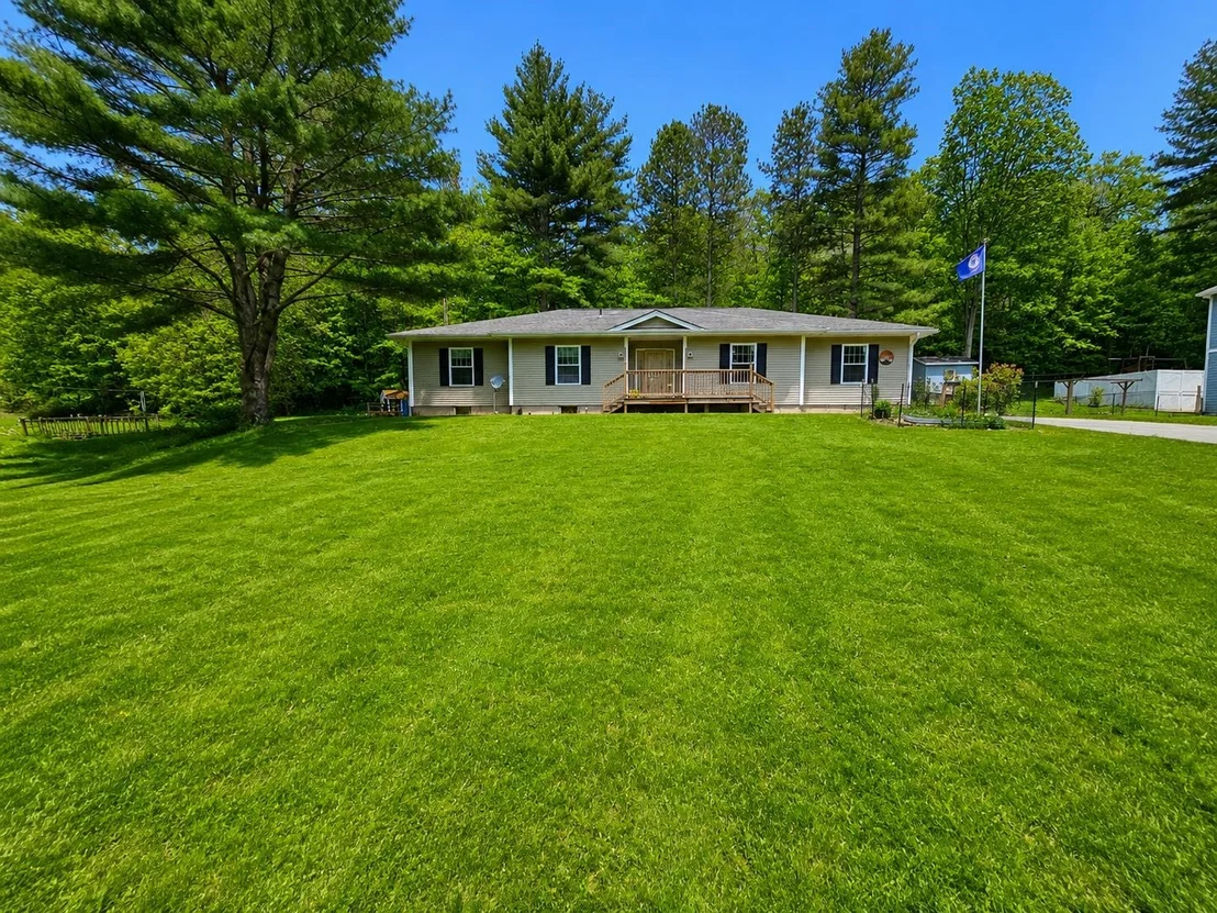 Photo of 69 Edgewood