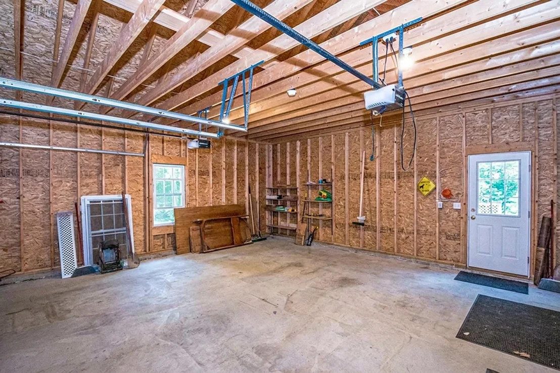 Photo of 86 Brookstone