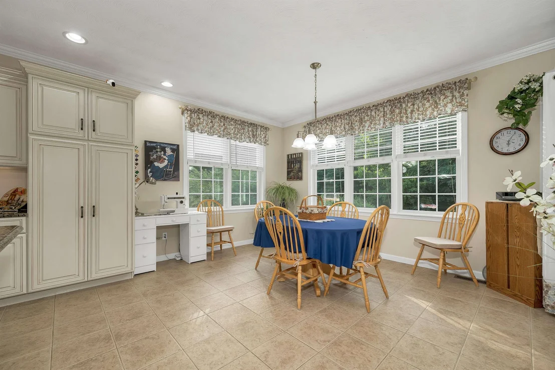 Photo of 112 Pinecrest