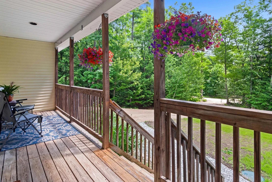 Photo of 633 Beauty Hill