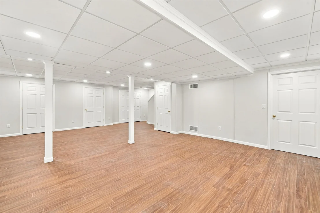 Photo of 13 Longview