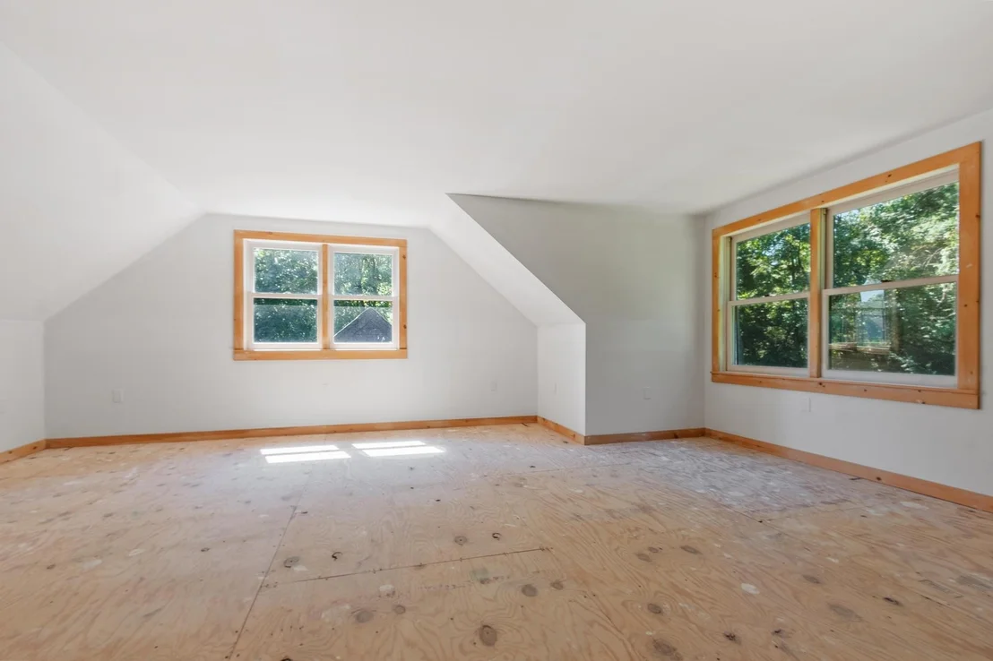 Photo of 15 Riverview