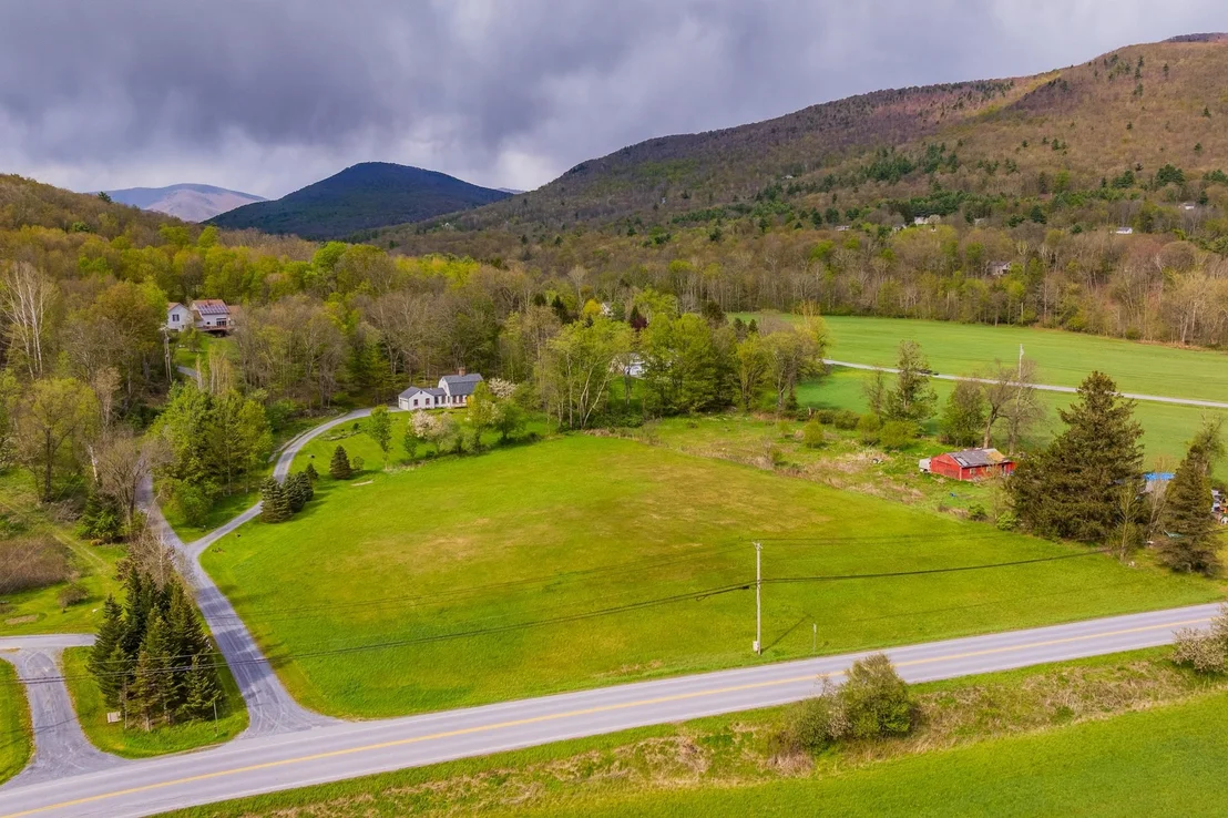 Photo of 136 Fox Run