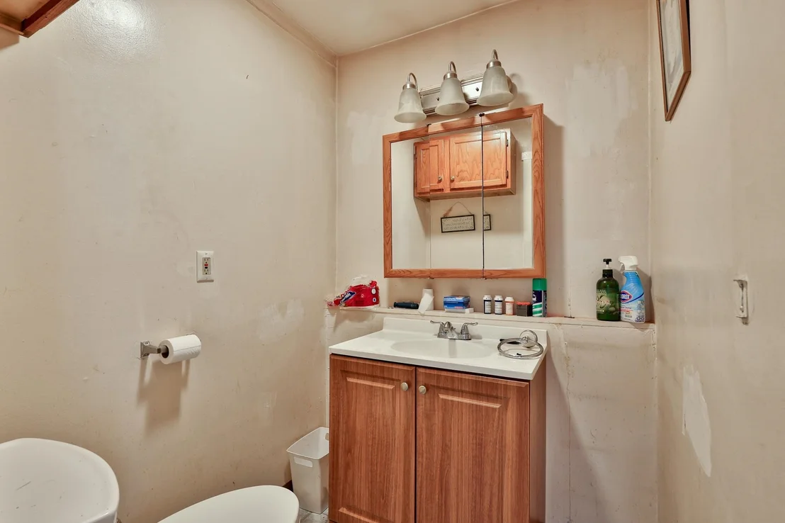 Photo of 43 Taylor