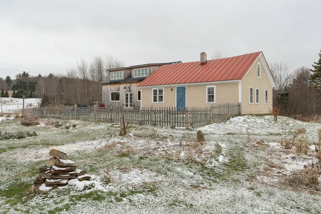 Photo of 673 Reed