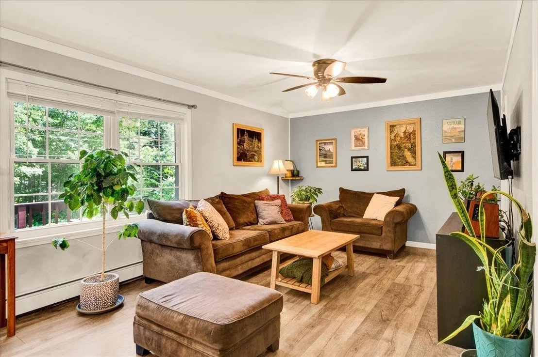 Photo of 63 Pine Hill