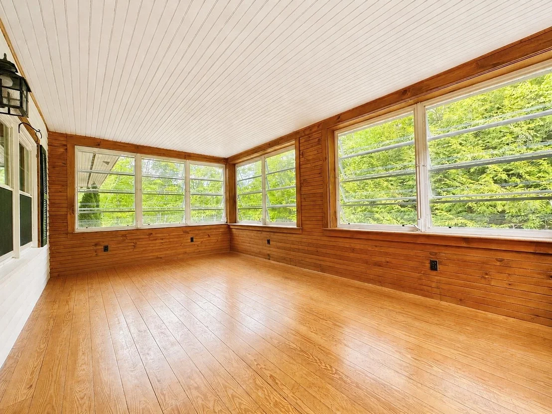Photo of 244 Walpole Valley