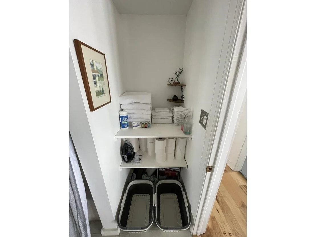 Photo of 2882 Perley