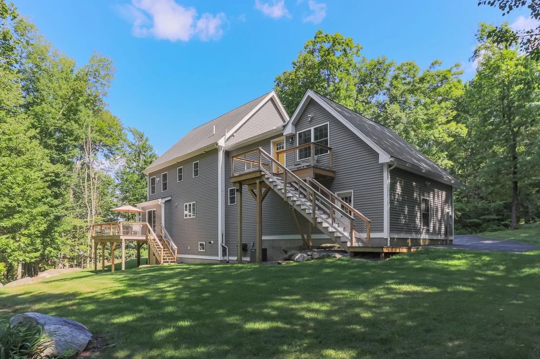 Photo of 325 Mccurdy