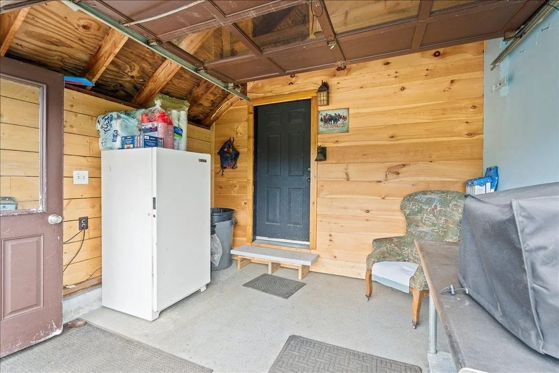 Photo of 1297 Tower
