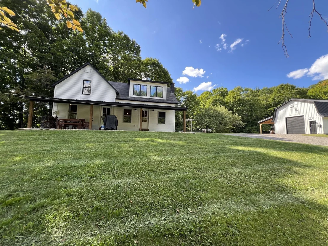 Photo of 135 East Ridge