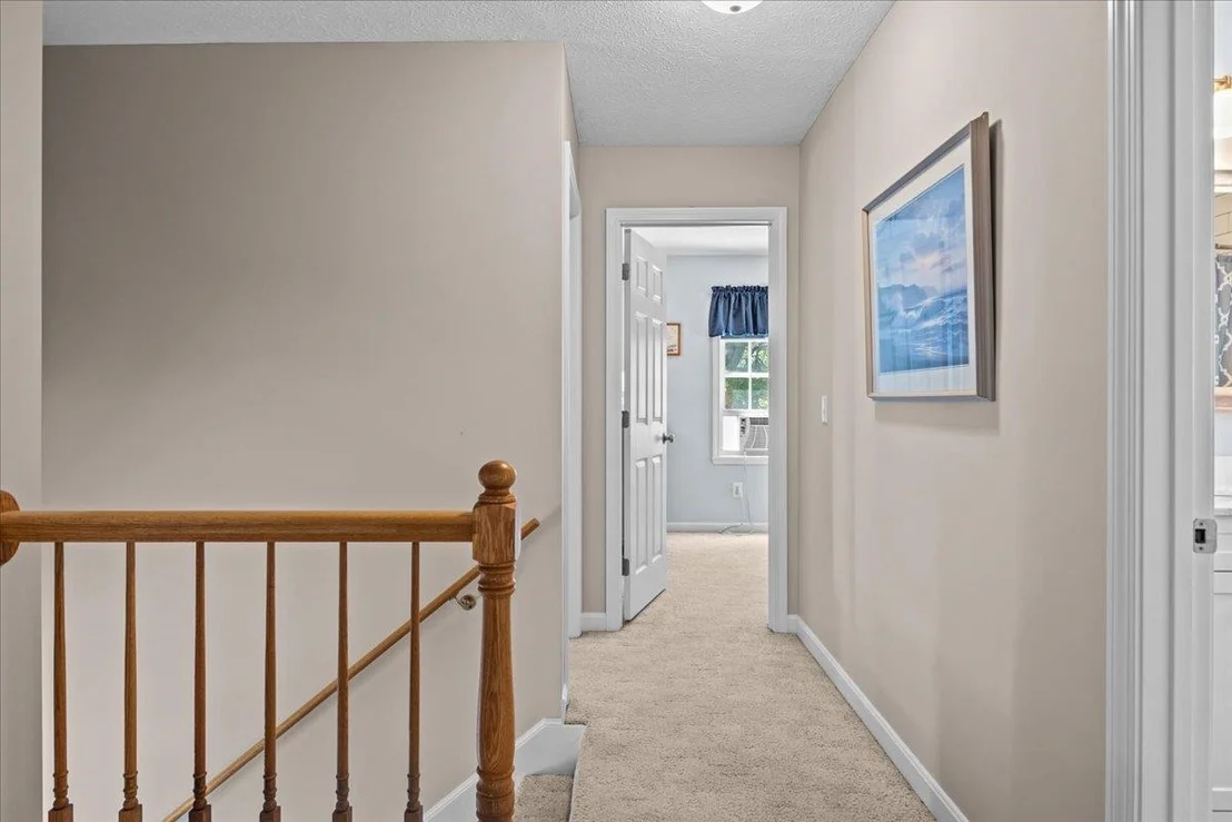Photo of 33 Stacy
