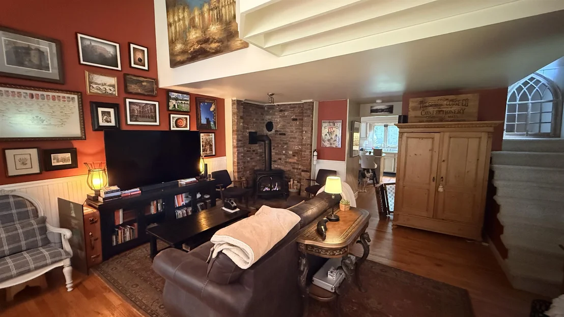 Photo of 412 Logan