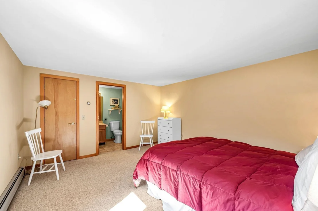 Photo of 33 Carinthia