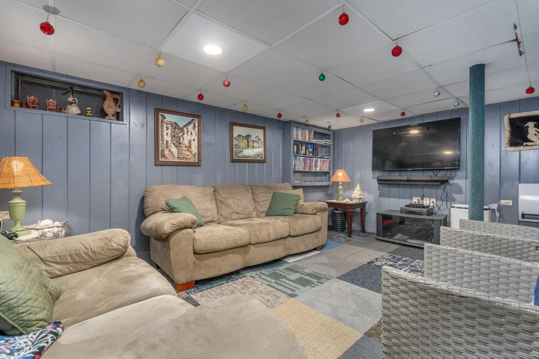 Photo of 140 Mountain View