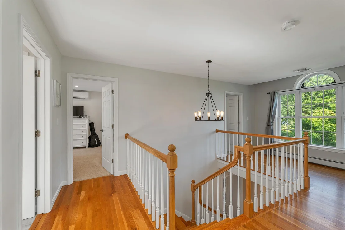Photo of 12 Longmeadow