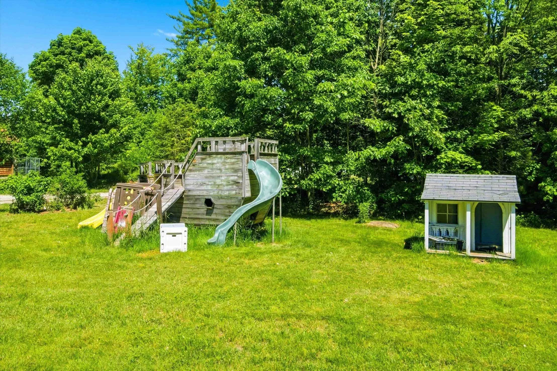 Photo of 15 Maple View