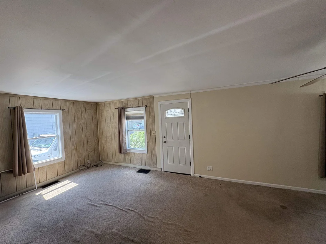 Photo of 35 Perham
