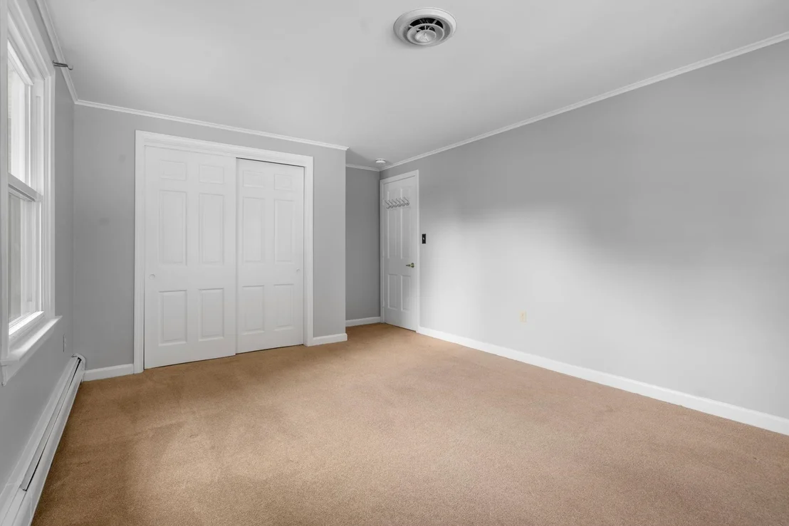 Photo of 23 Middle Dunstable