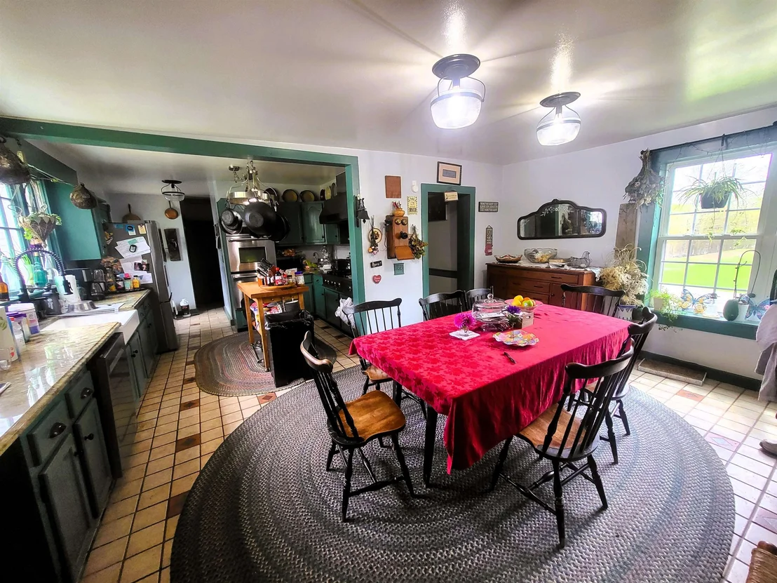 Photo of 19 Raymond