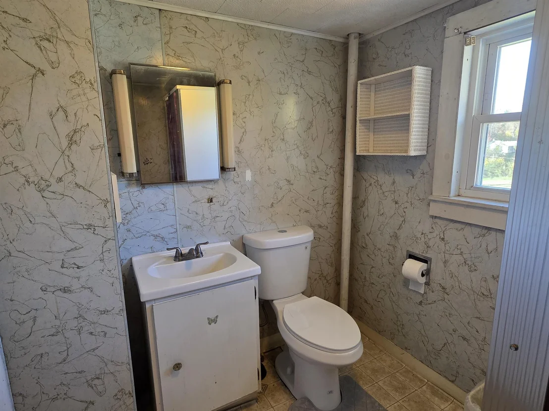 Photo of 360 Pond Hill