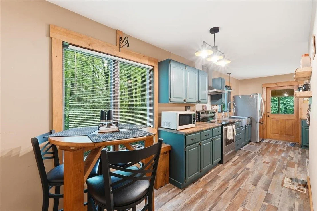 Photo of 17 Forest Ridge
