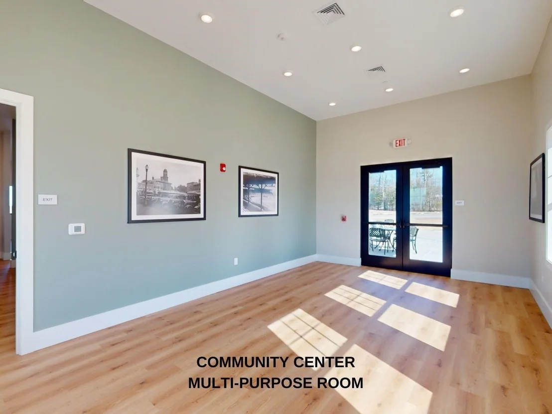 Photo of Unit 302 at 4 Longview