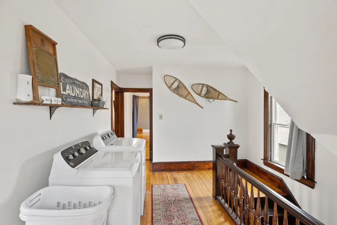 Photo of 83 Spring