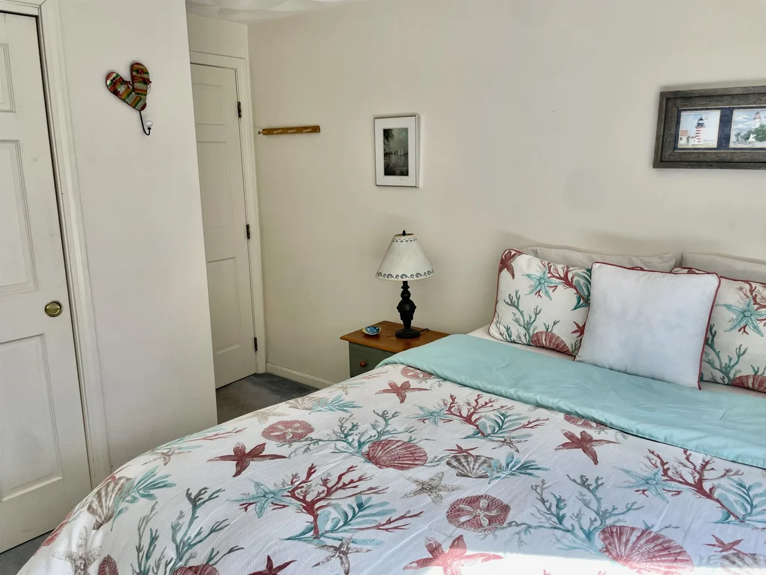 Photo of Unit UNIT1 at 975 Ocean