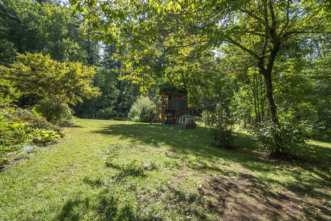 Photo of 28 Longview